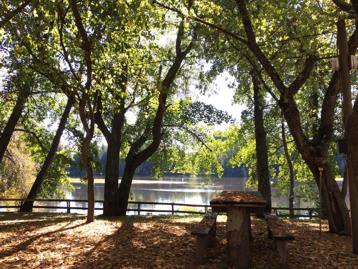 Camping & Hospedaje Rio Laja El Manzano  Buitenkant foto